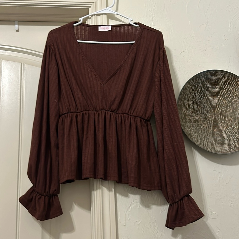 Brown long sleeve peplum top